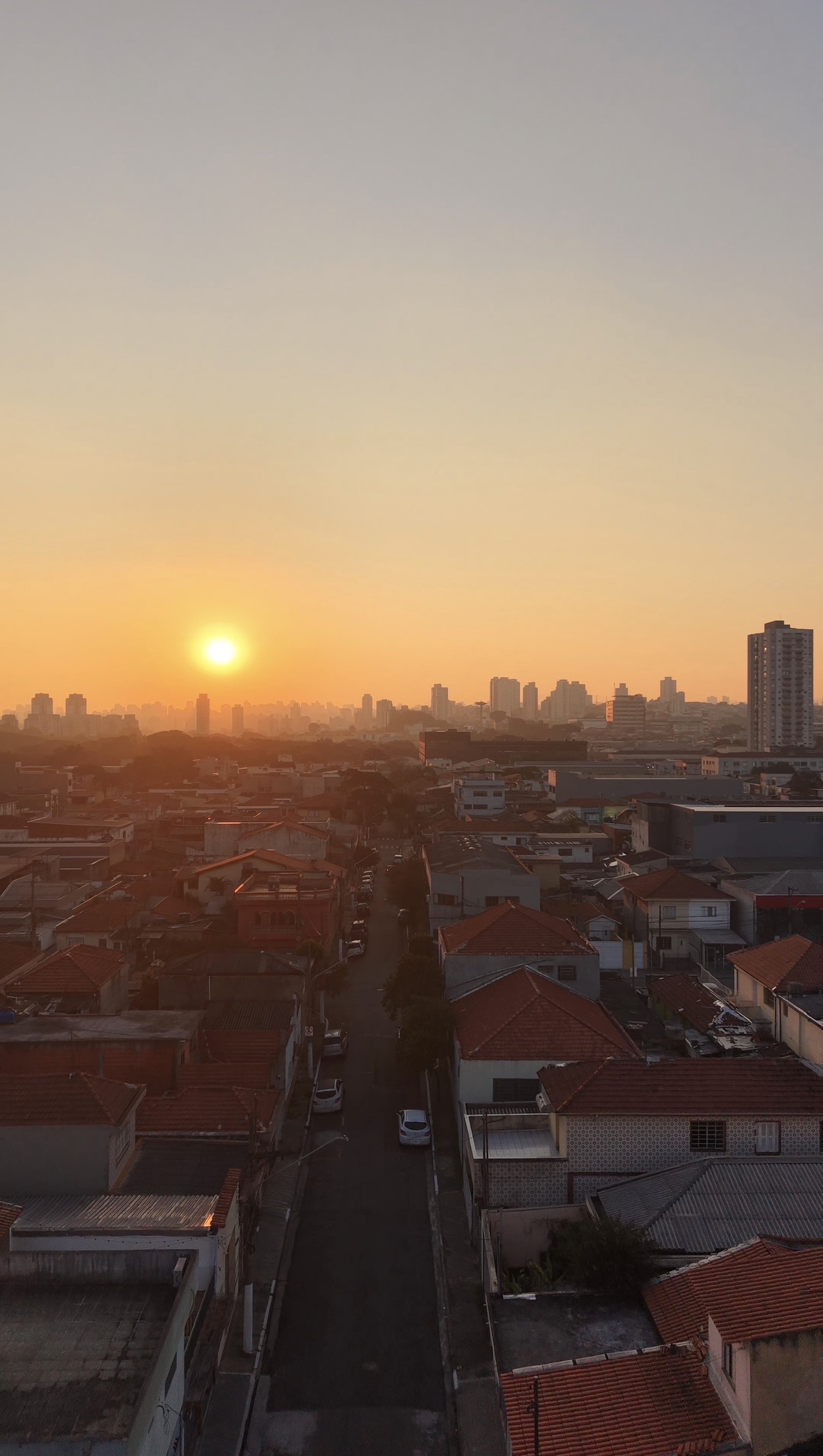 Vista aérea de São Paulo ao amanhecer